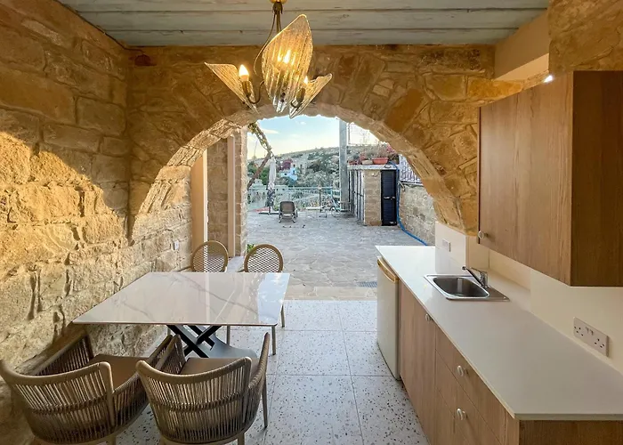 Cyprus Villages Hotel & Restaurant - Central Location - Bed & Breakfast - With Access To Pool And Stunning Views
