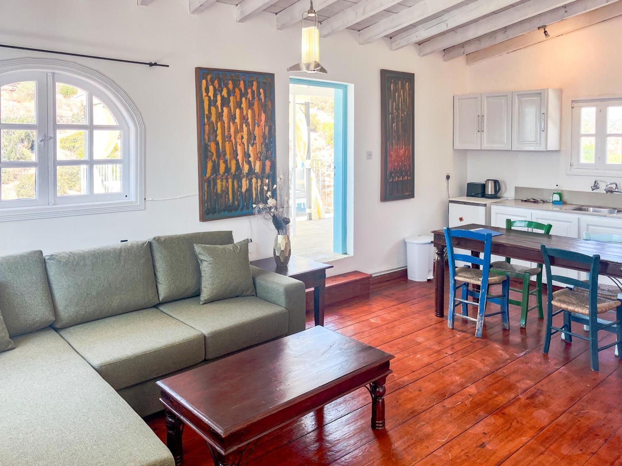 Landhaus Cyprus Villages & Restaurant - Location - - With Access To Pool And Stunning Views *