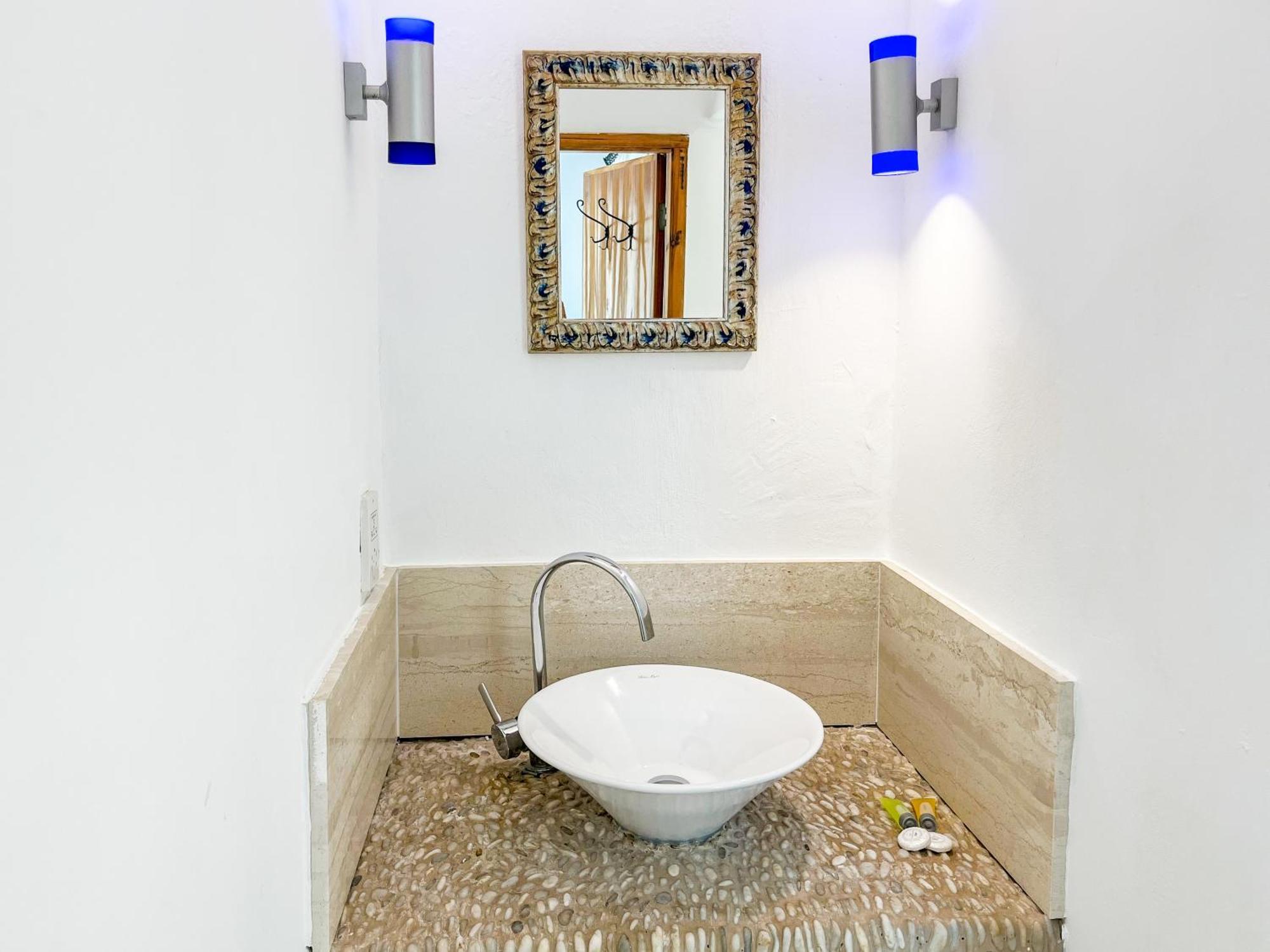 Cyprus Villages & Restaurant - Location - - With Access To Pool And Stunning Views Landhaus