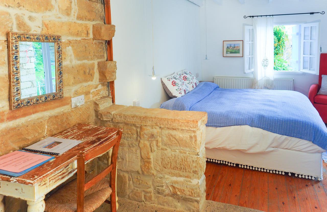 Landhaus Cyprus Villages & Restaurant - Location - - With Access To Pool And Stunning Views Tochni