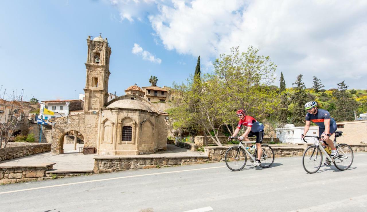 Landhaus Cyprus Villages & Restaurant - Location - - With Access To Pool And Stunning Views