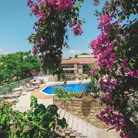 Cyprus Villages Hotel & Restaurant - Central Location - Bed & Breakfast - With Access To Pool And Stunning Views Tochni Exterior photo